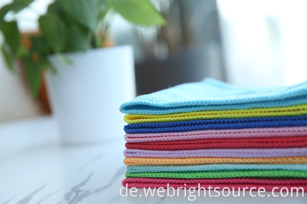 microfiber cleaning towel